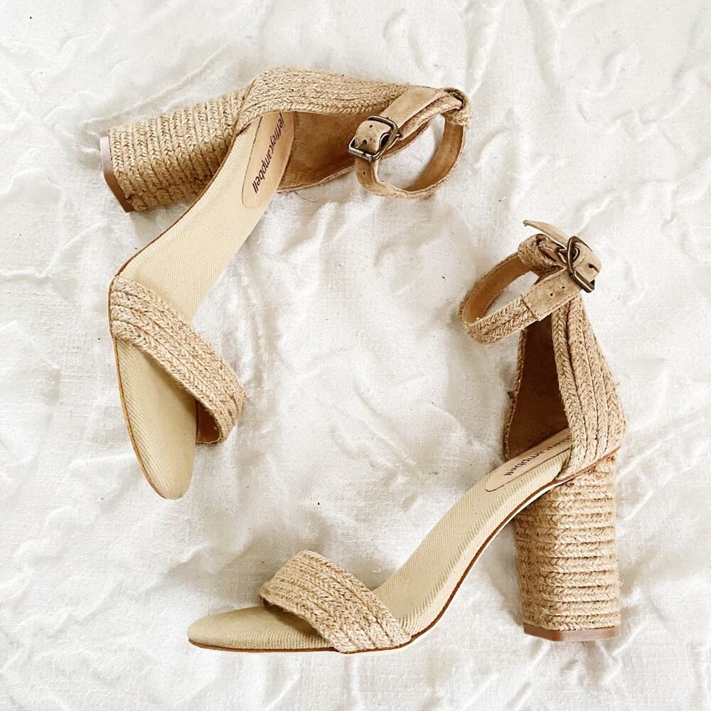 Jeffrey Campbell Rowboat Heels in Tan Size 7.5 New $135 - Picture 3 of 9